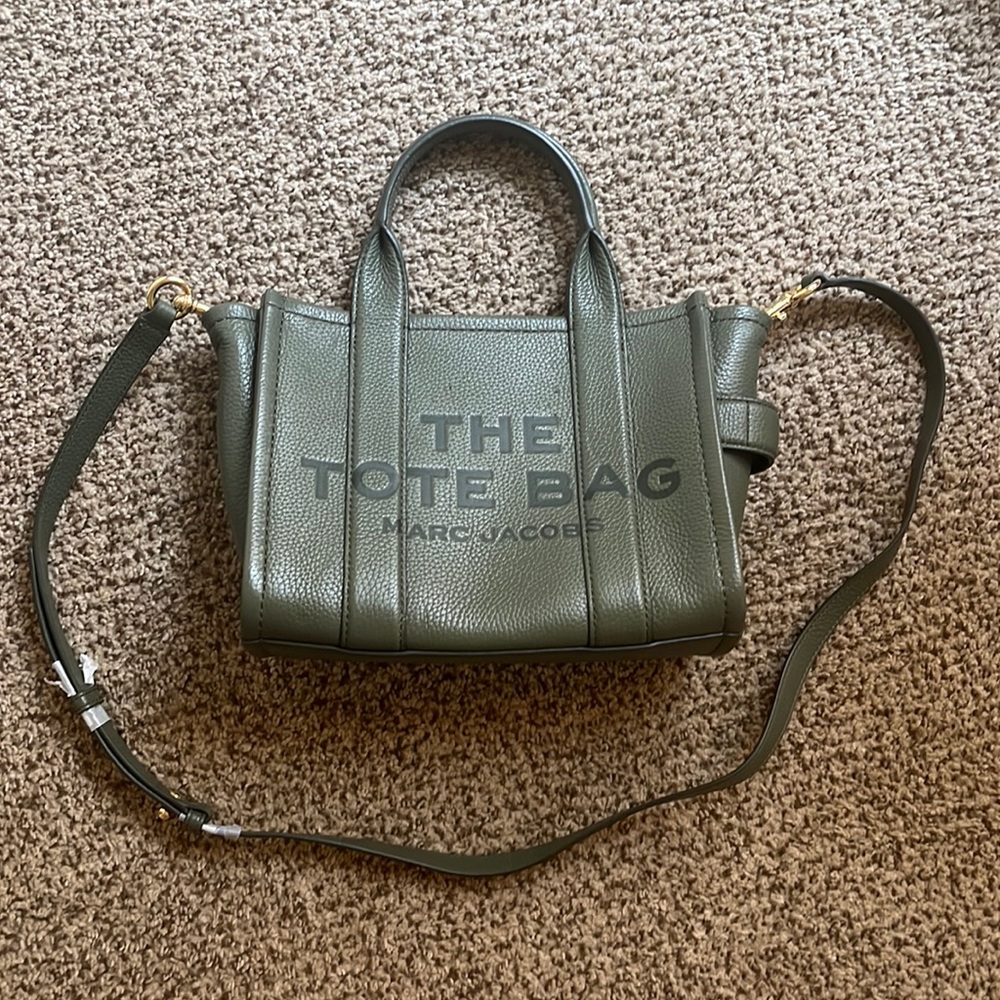 Used a couple of times Marc Jacobs mini tote bag